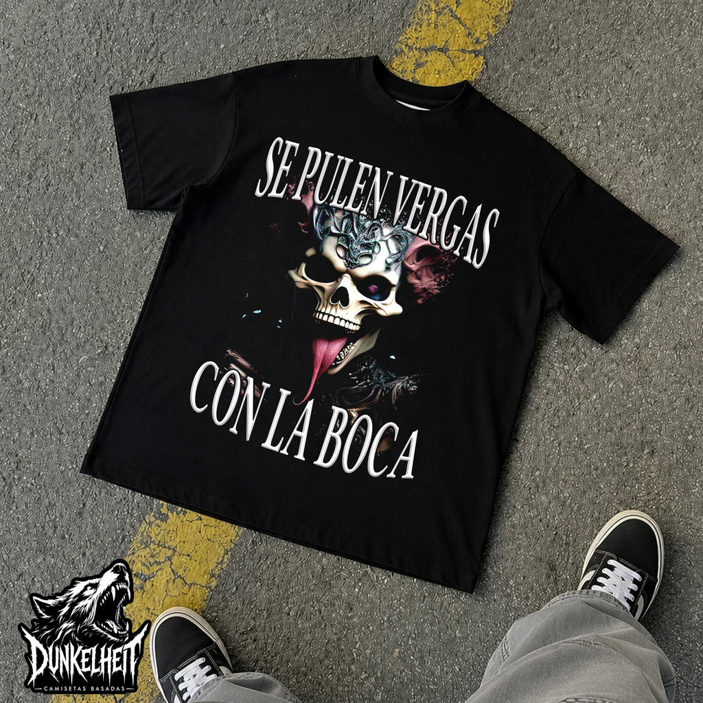 Se pulen vergas con la boca